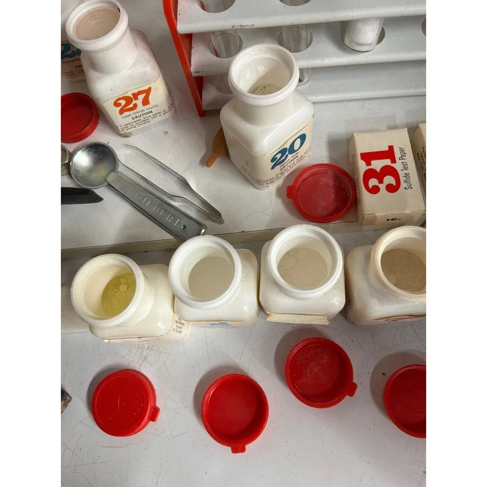Vintage Unisex Gilbert Tri Lab Pak Science Set OS Multi Color